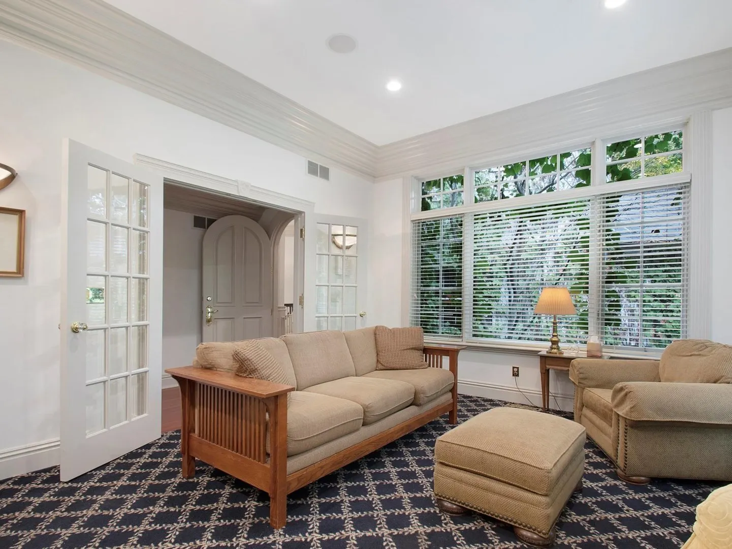 1850 N Mulford Road IL