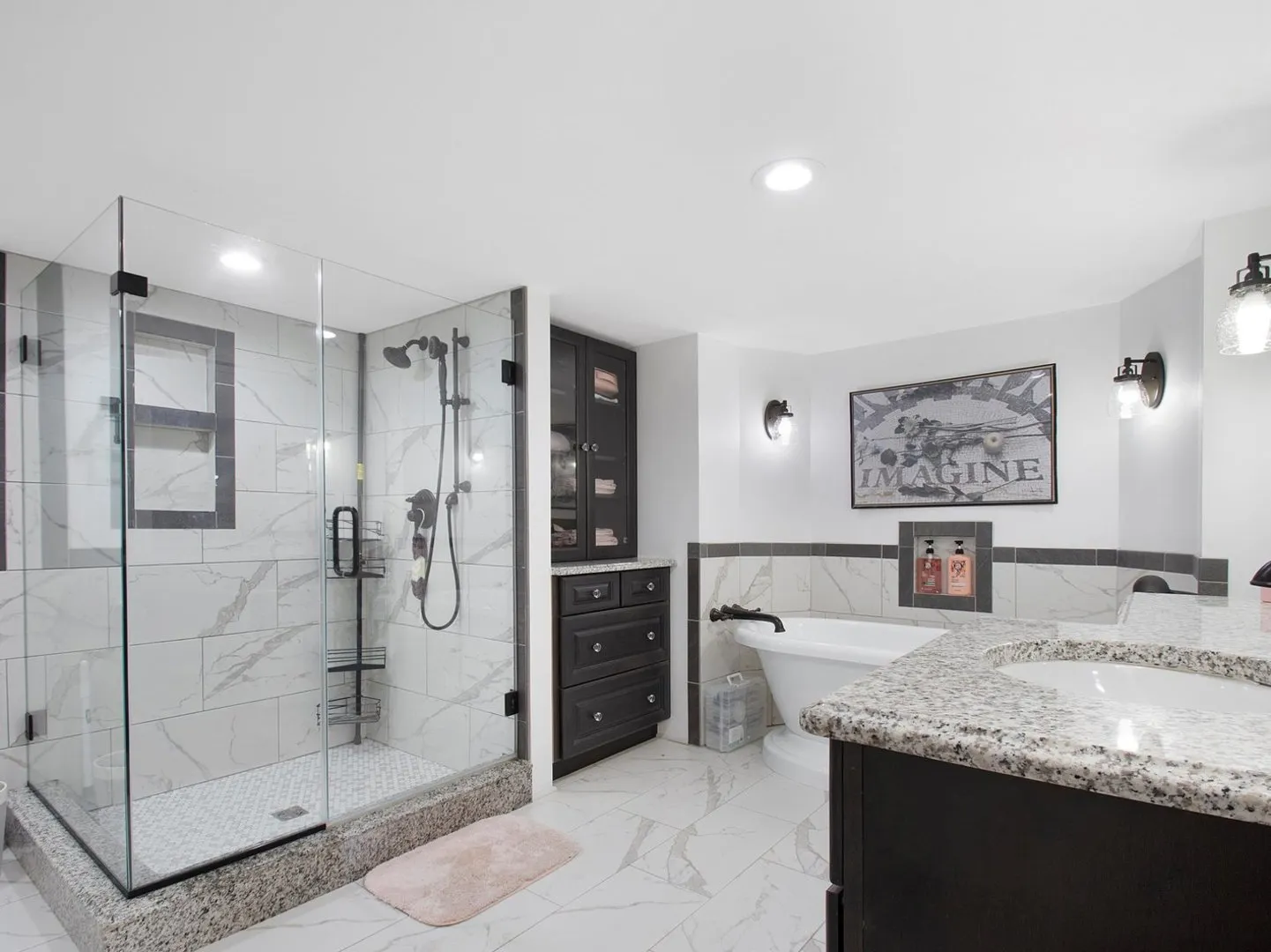 1850 N Mulford Road IL