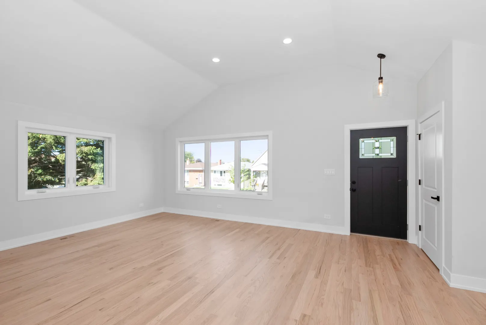 7311 W 58th Street IL