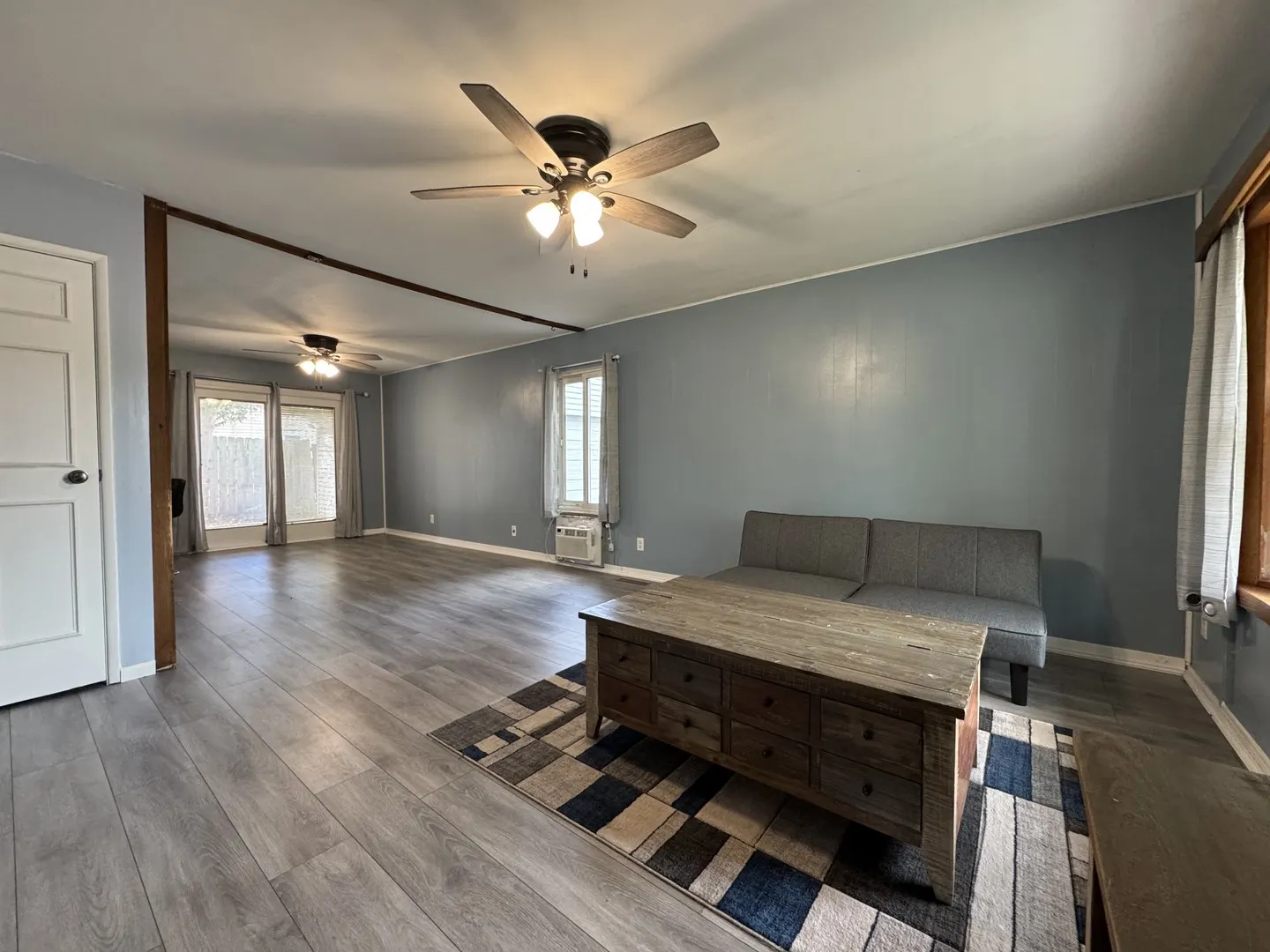 1601 Carolyn Drive IL