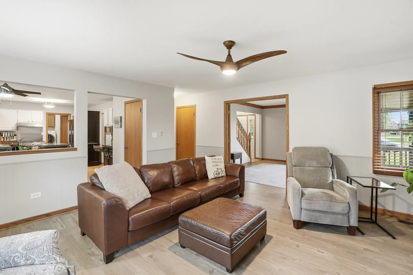 18328 Country Lane IL