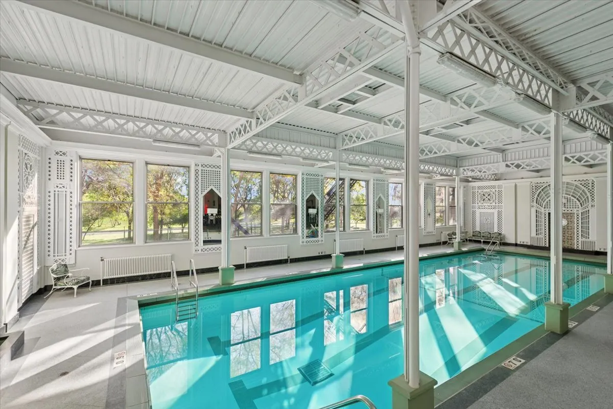 5555 N SHERIDAN Road 1504 IL