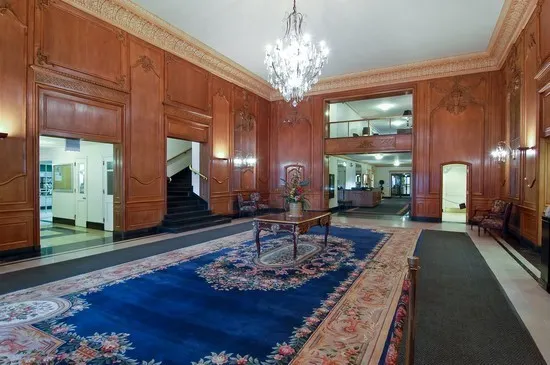 5555 N SHERIDAN Road 1504 IL