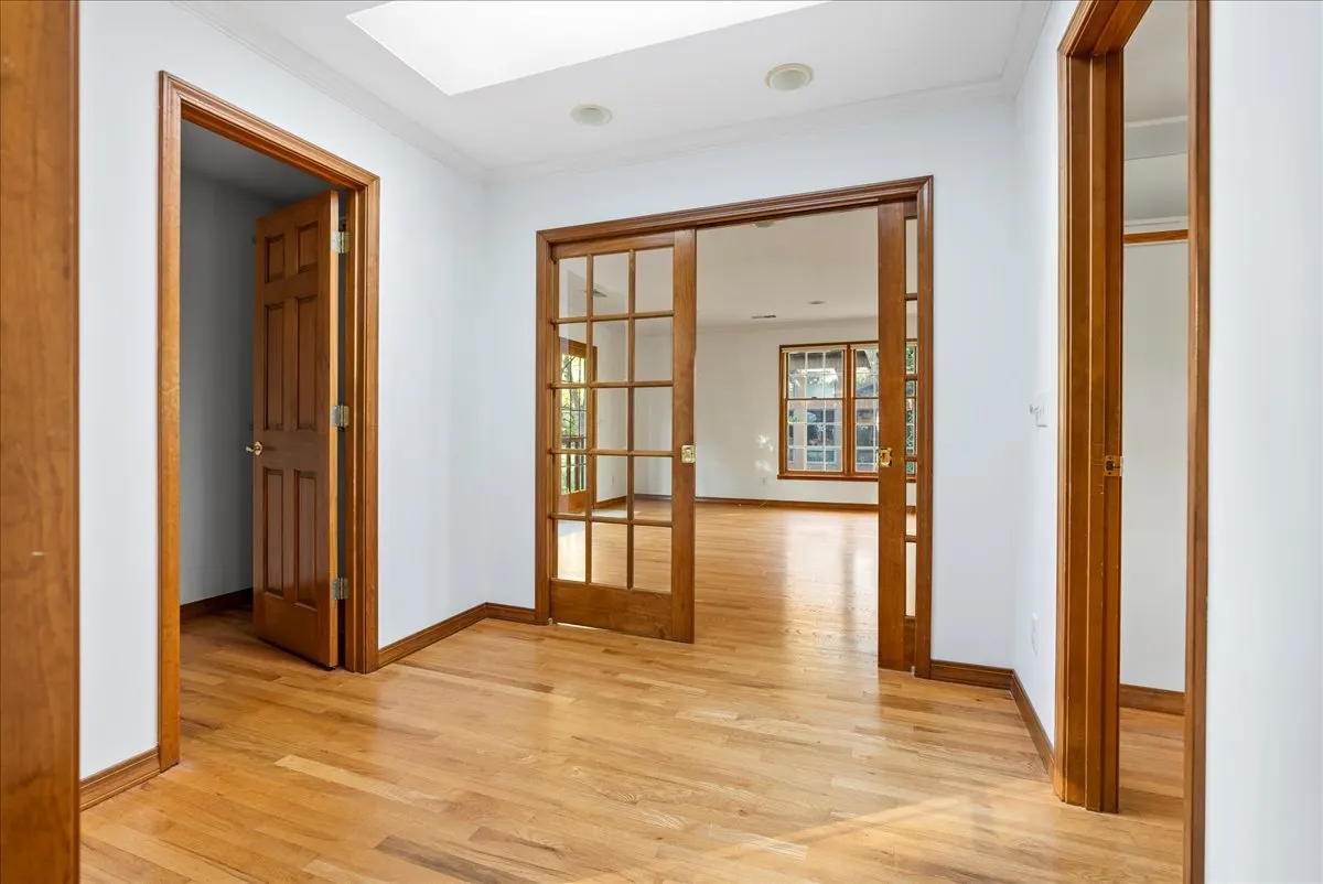 1107 Pine Ridge Court IL