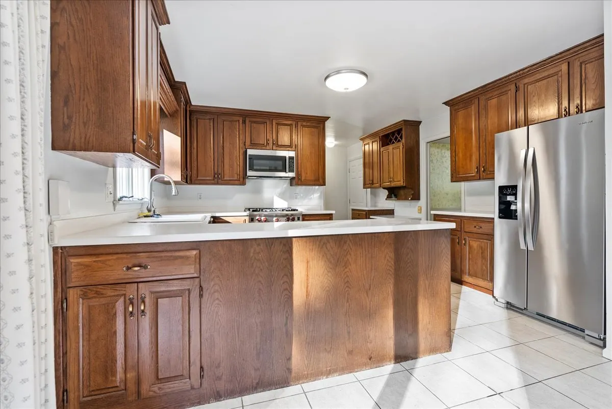 1107 Pine Ridge Court IL