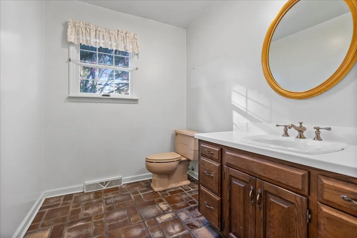 1107 Pine Ridge Court IL