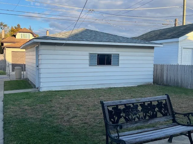 1519 Wisconsin Avenue IL