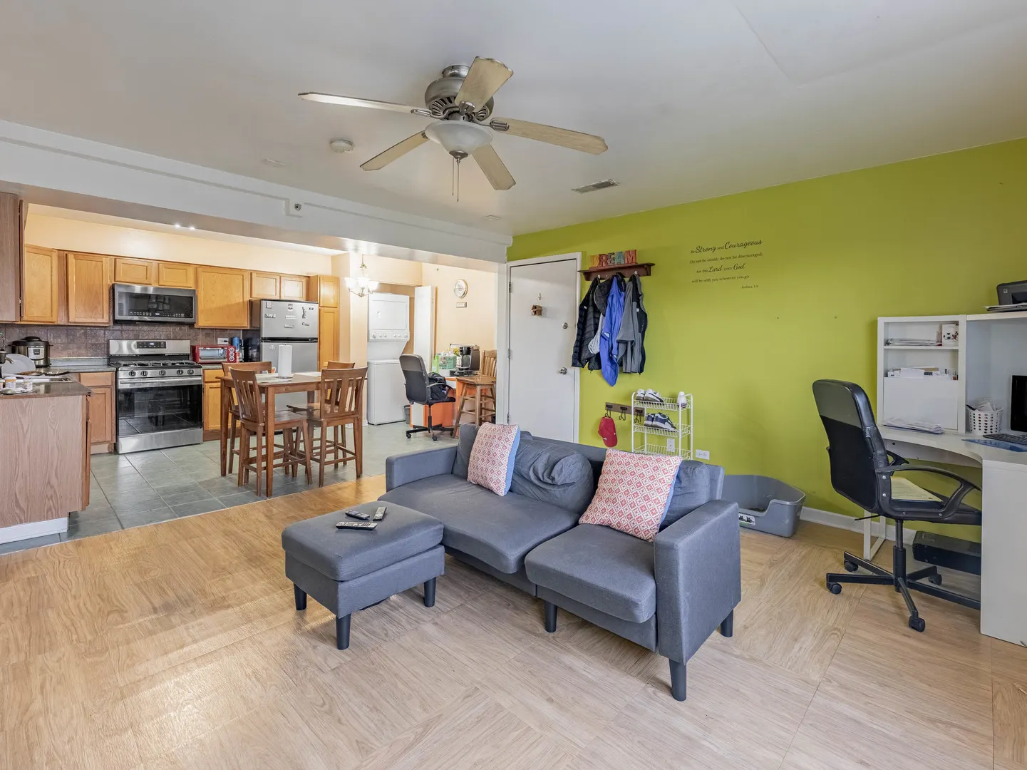 10440 Natoma Avenue 11 IL