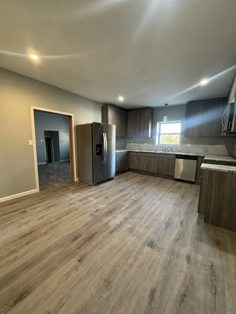 4915 W 30th Street IL