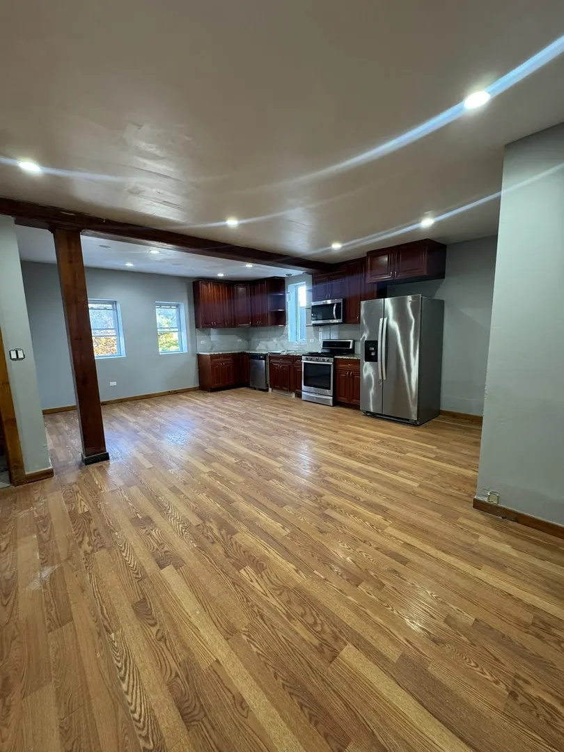 4915 W 30th Street IL