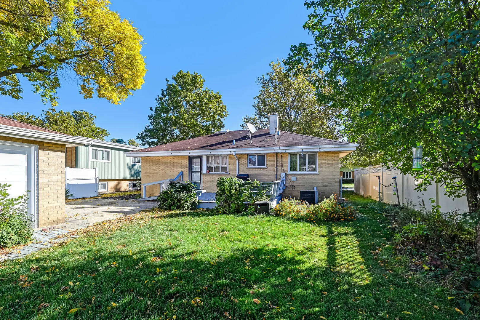 2316 Boeger Avenue IL