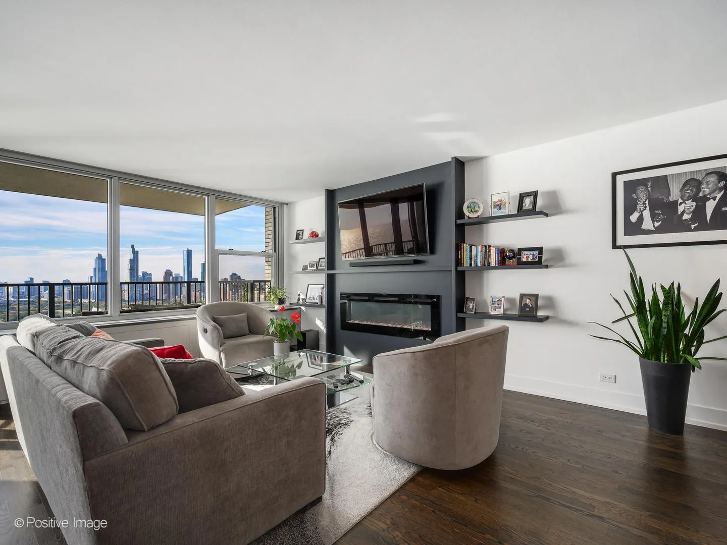 400 E Randolph Street 3715 IL