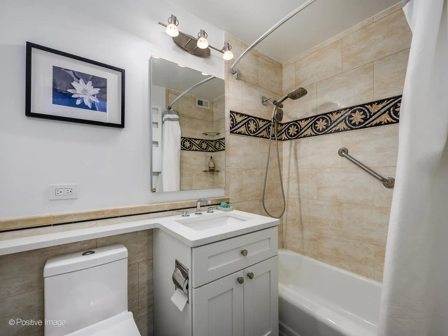 400 E Randolph Street 3715 IL