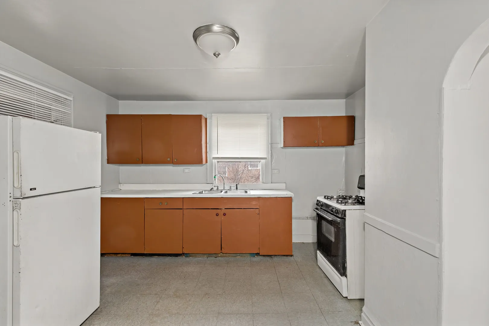 13827 S Wentworth Avenue IL