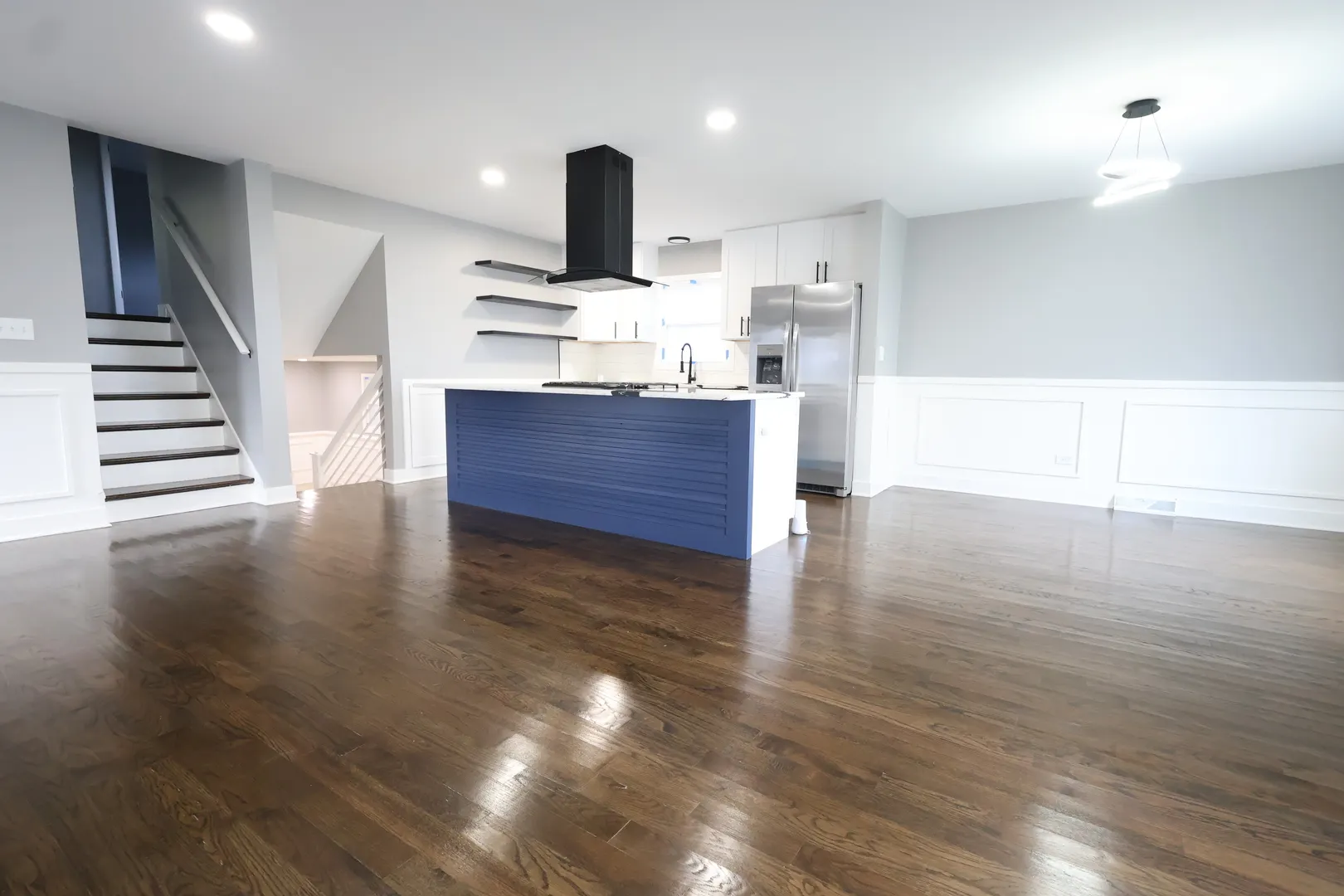 15742 E End Avenue IL