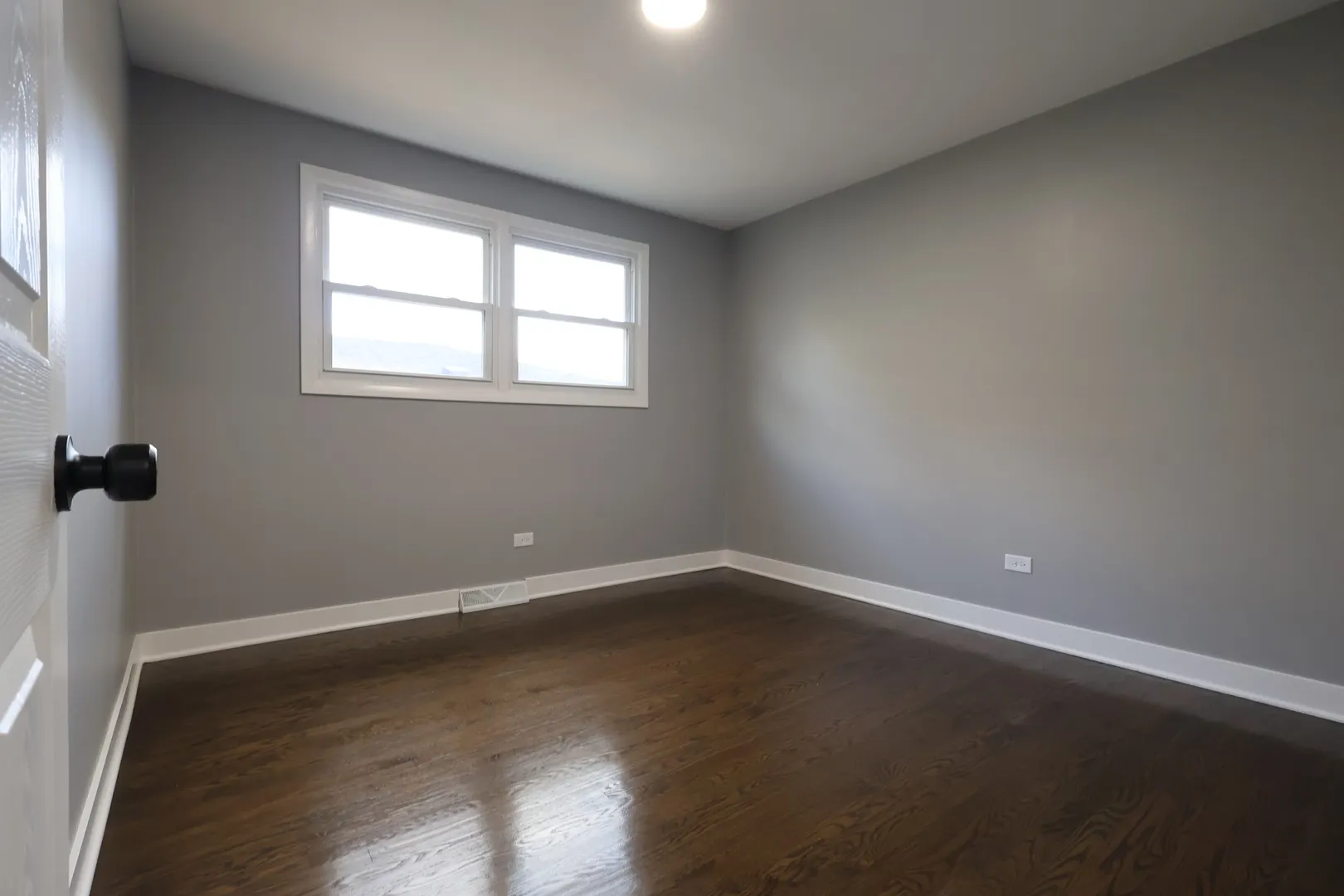 15742 E End Avenue IL