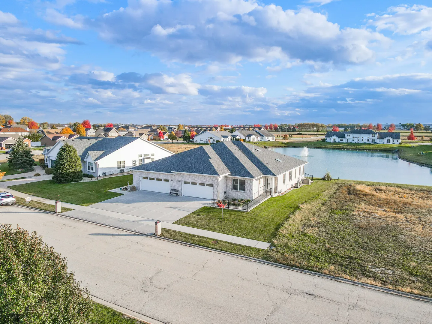 485 Eagles Landing Drive IL