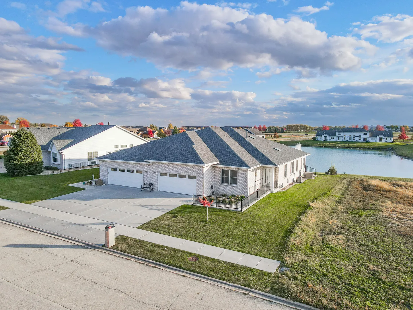 485 Eagles Landing Drive IL