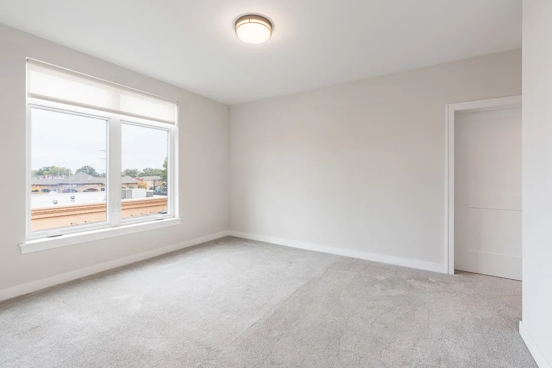 246 Green Bay Road 306 IL