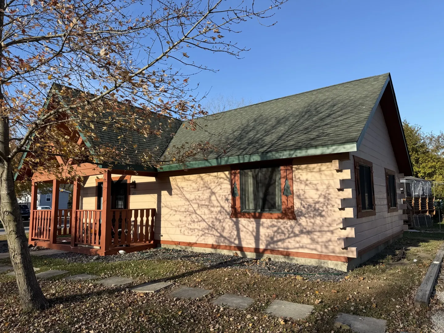 211 Walleye Circle IL