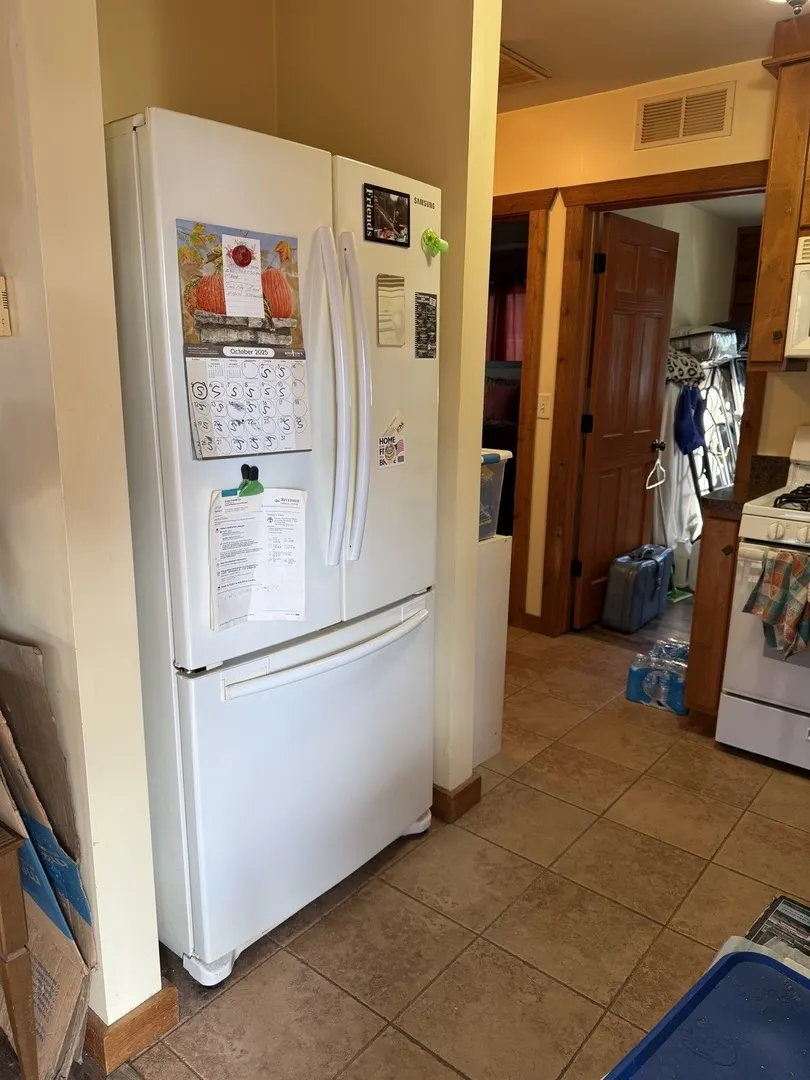 211 Walleye Circle IL