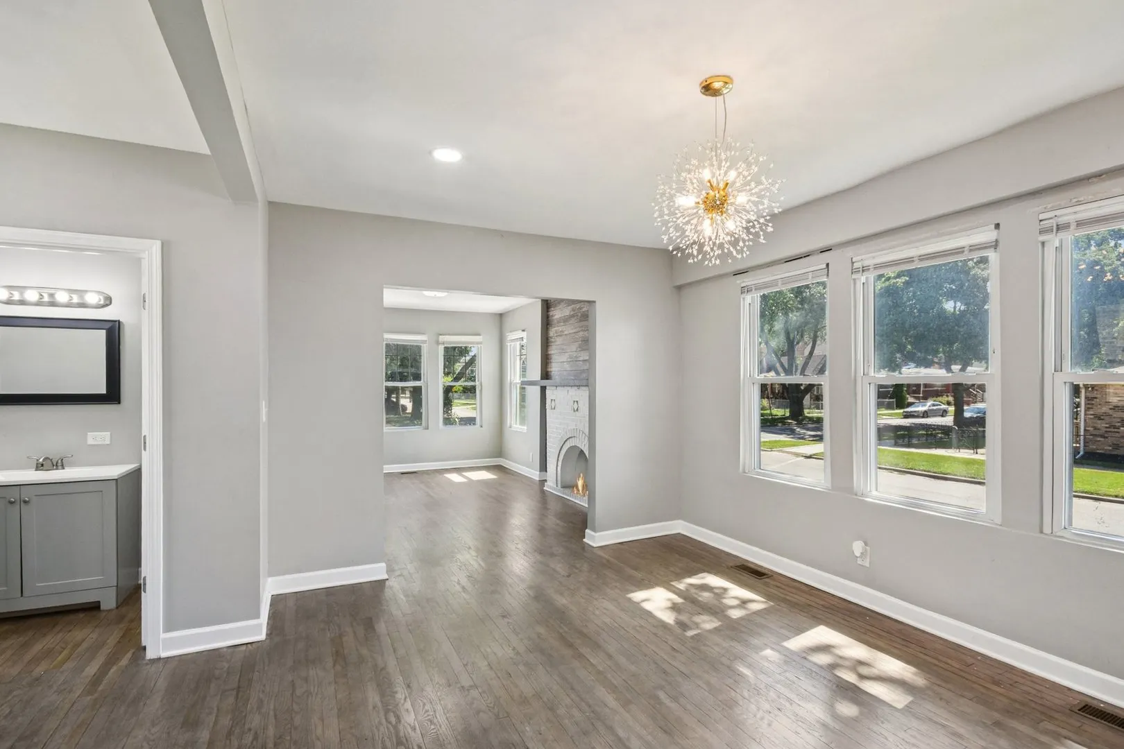 8358 S Sangamon Street IL