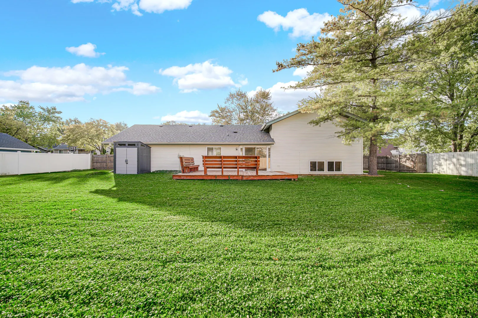 5763 Edison Circle IL