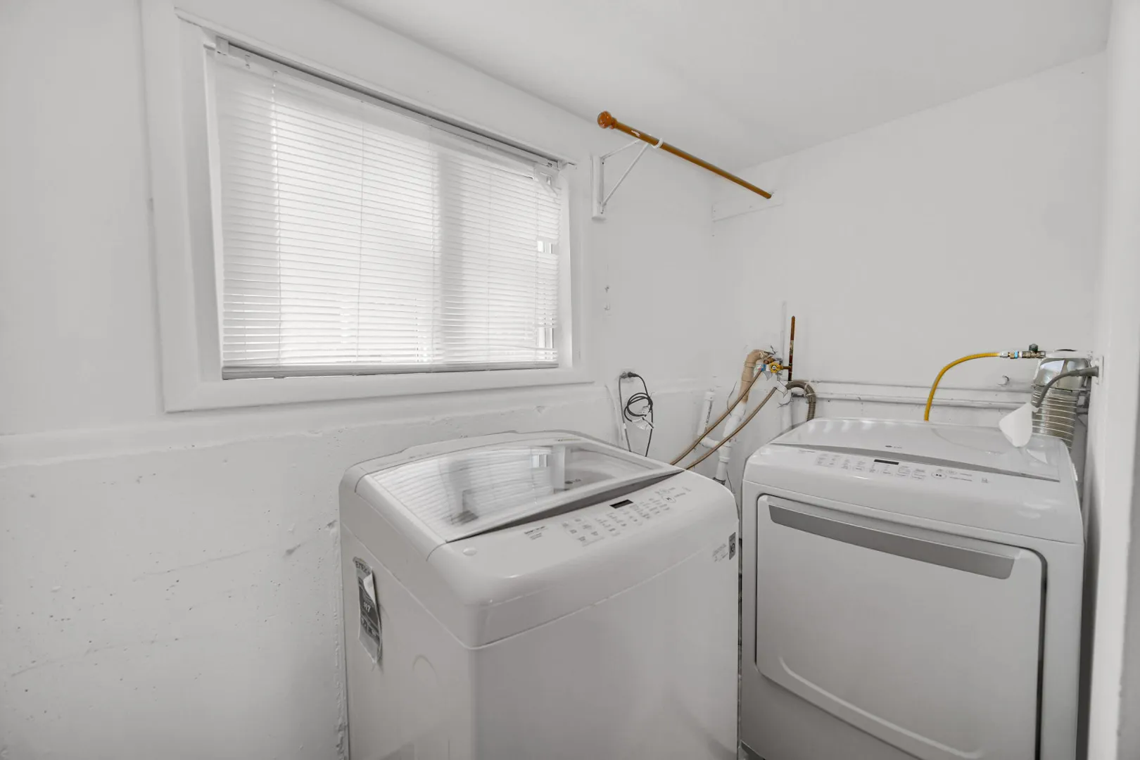 5763 Edison Circle IL