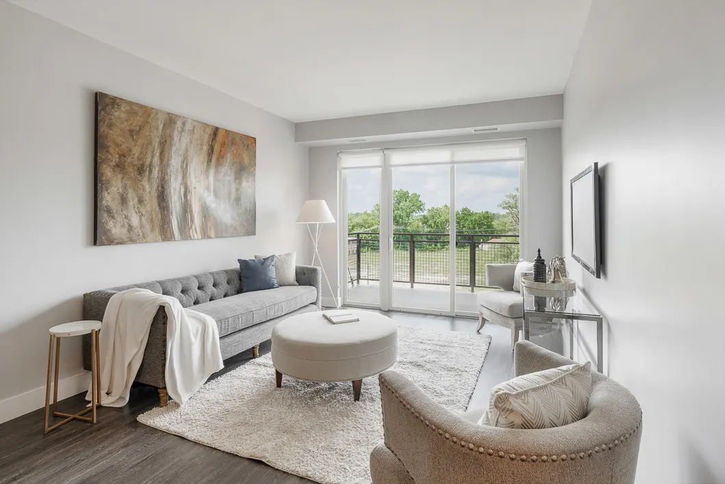 101 W Liberty Street 312 IL