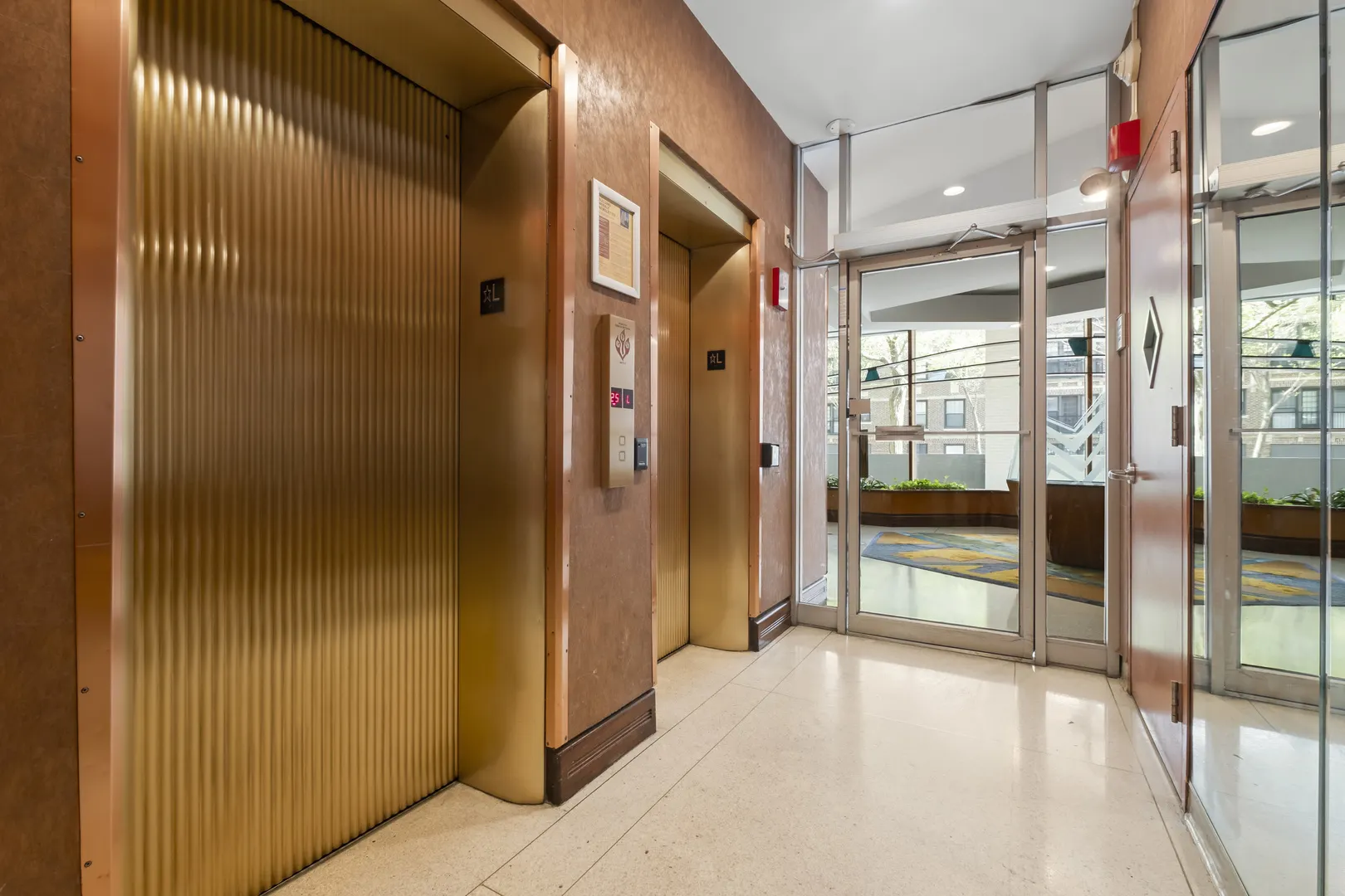 6301 N Sheridan Road 11A IL