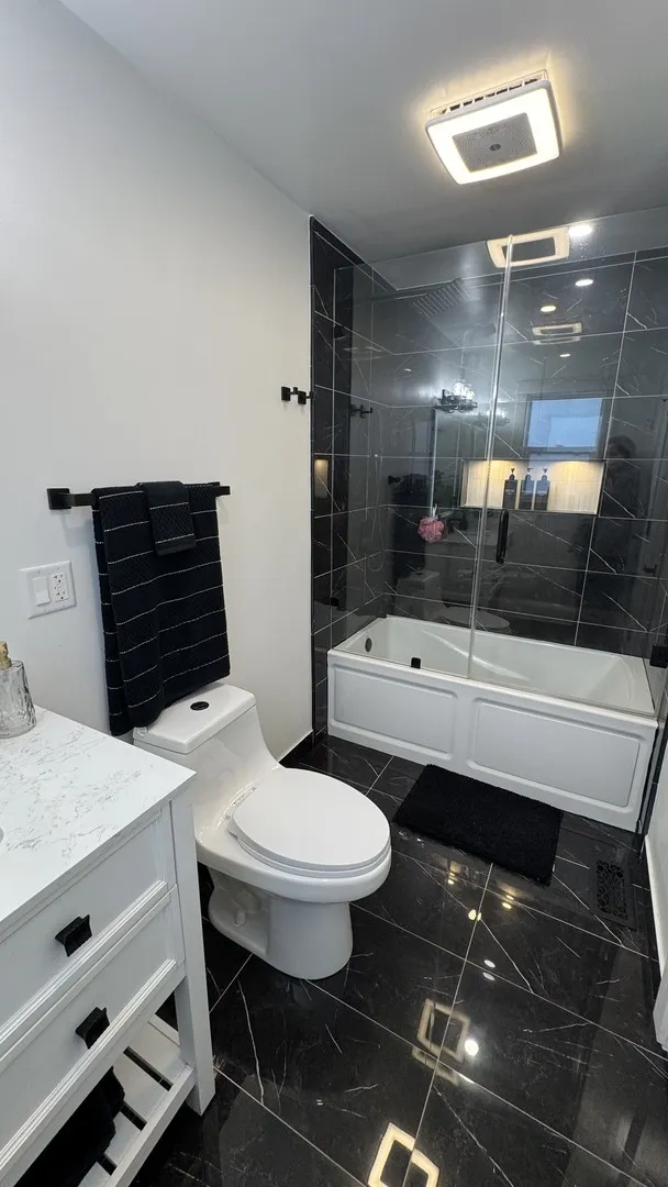 1739 N 24th Avenue IL