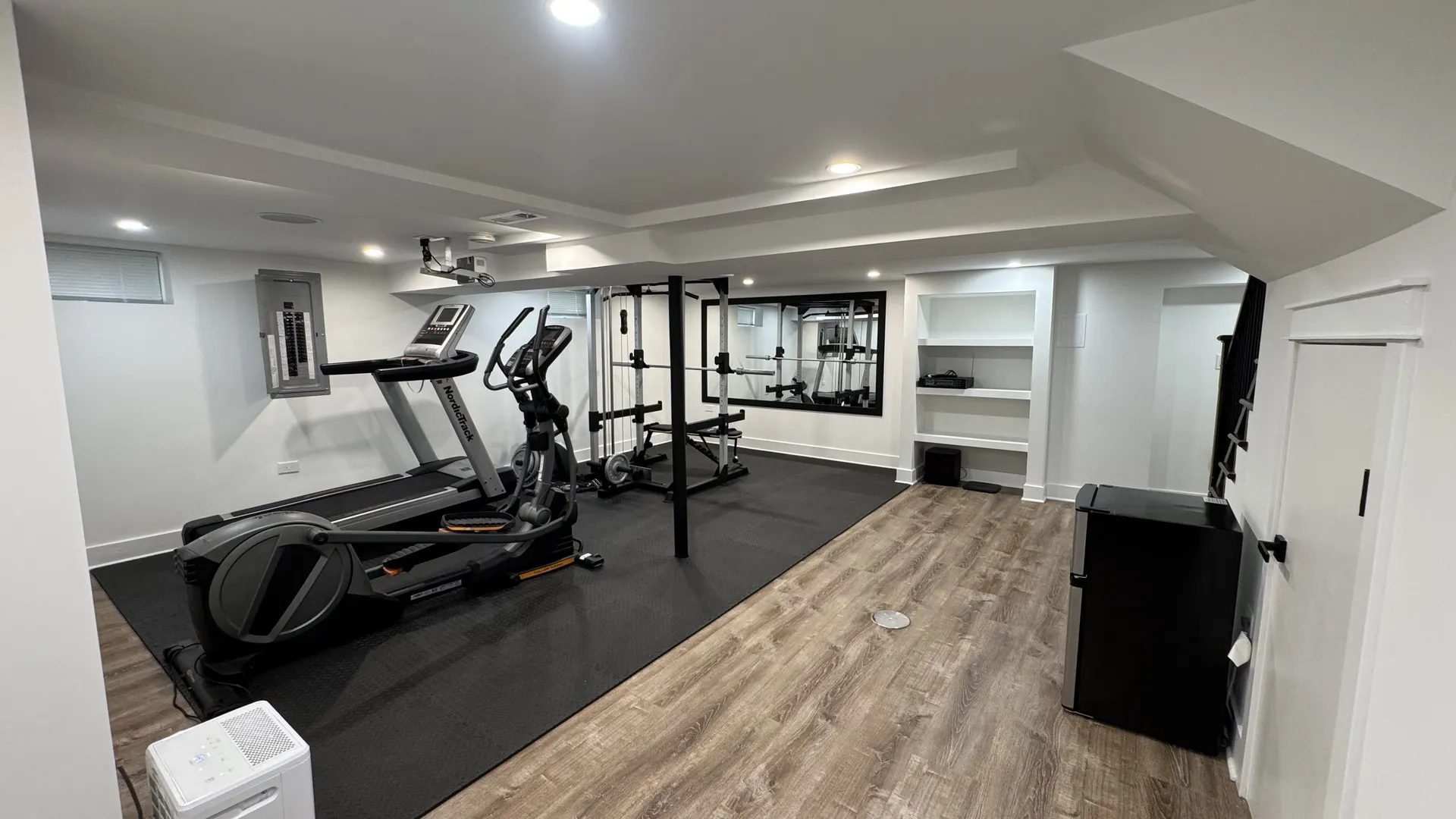 1739 N 24th Avenue IL