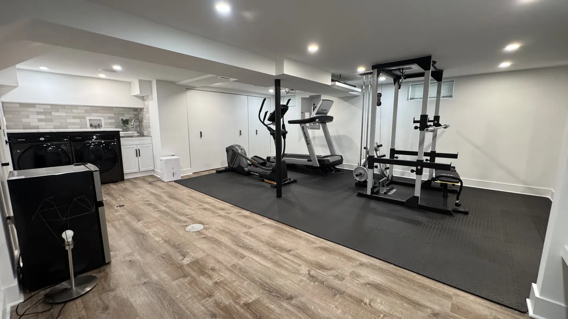 1739 N 24th Avenue IL