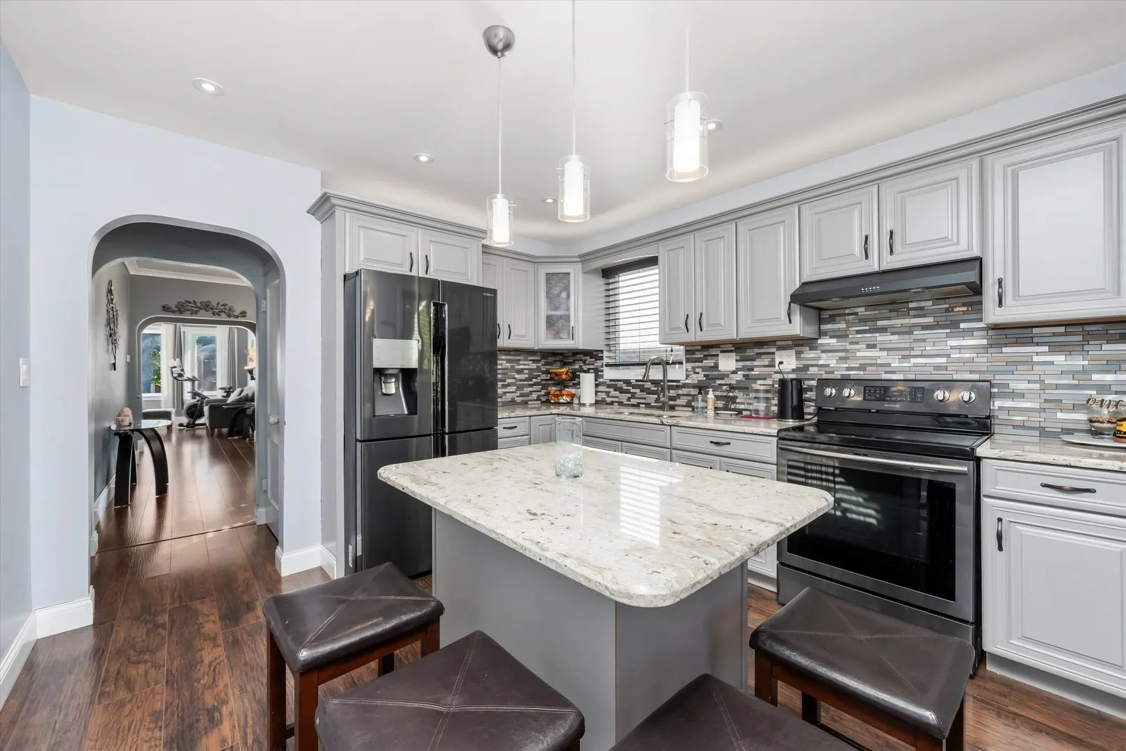 3508 Gunderson Avenue IL