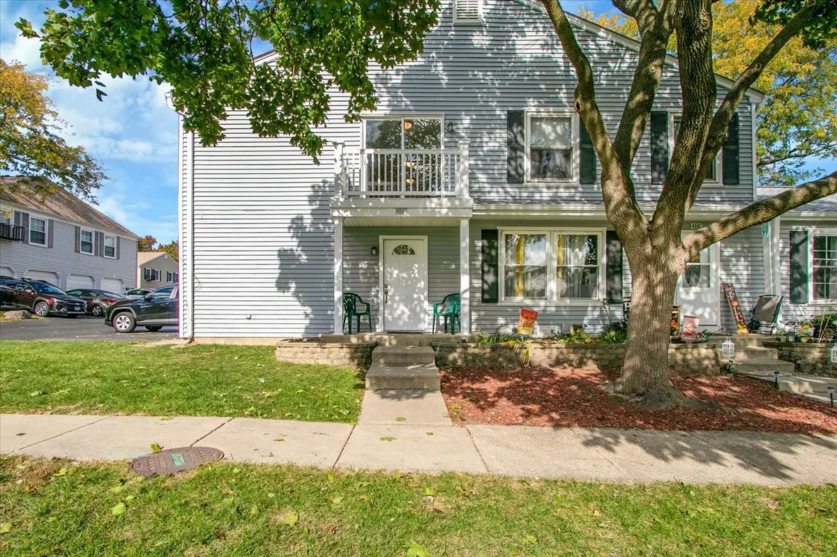 488 Darlene Lane D IL