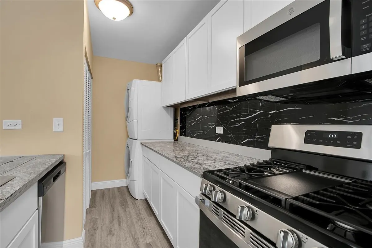 488 Darlene Lane D IL