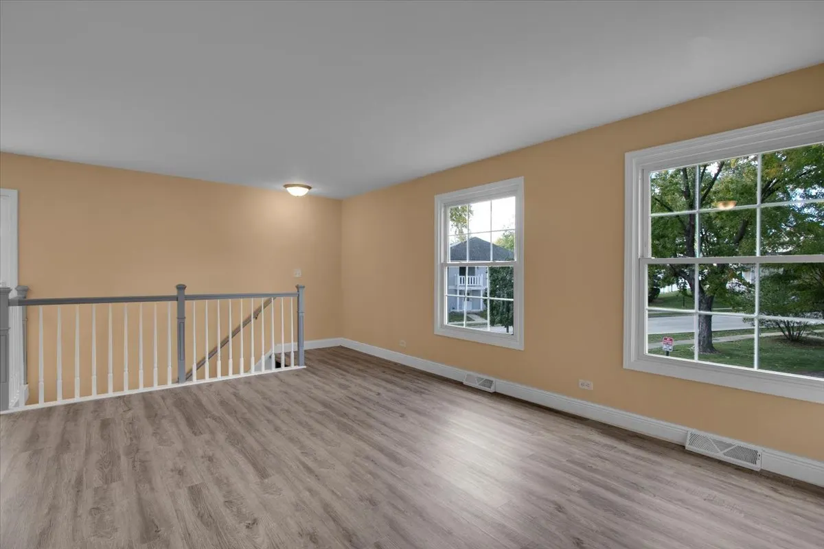 488 Darlene Lane D IL