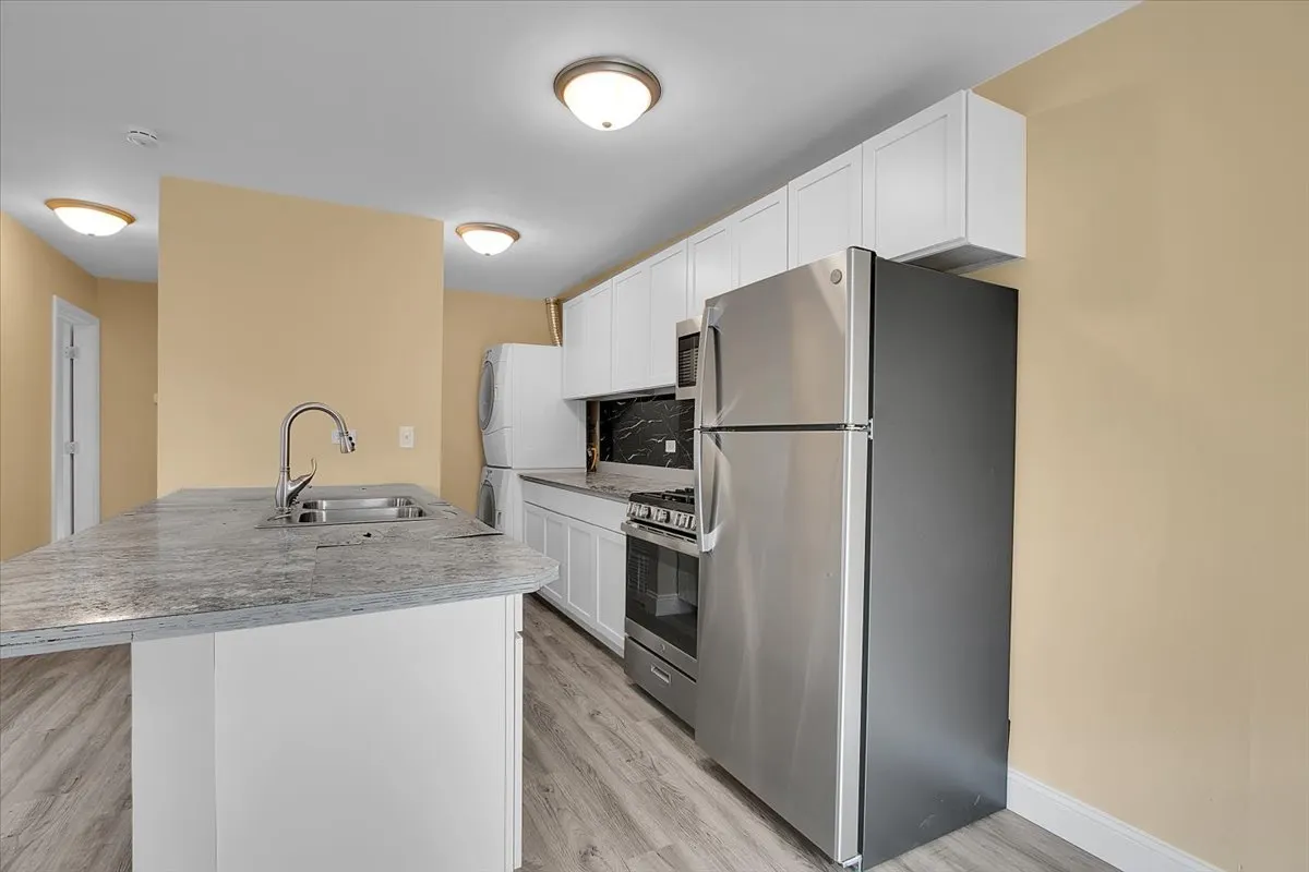 488 Darlene Lane D IL