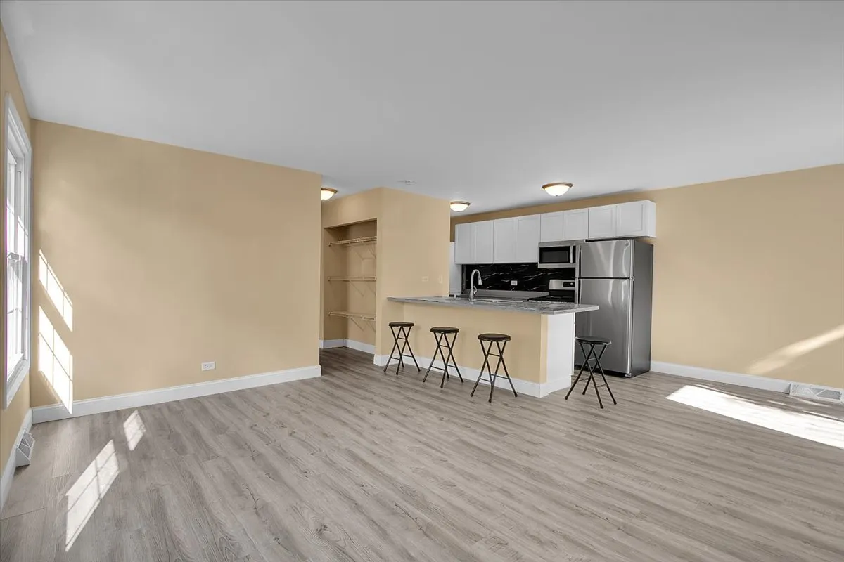 488 Darlene Lane D IL