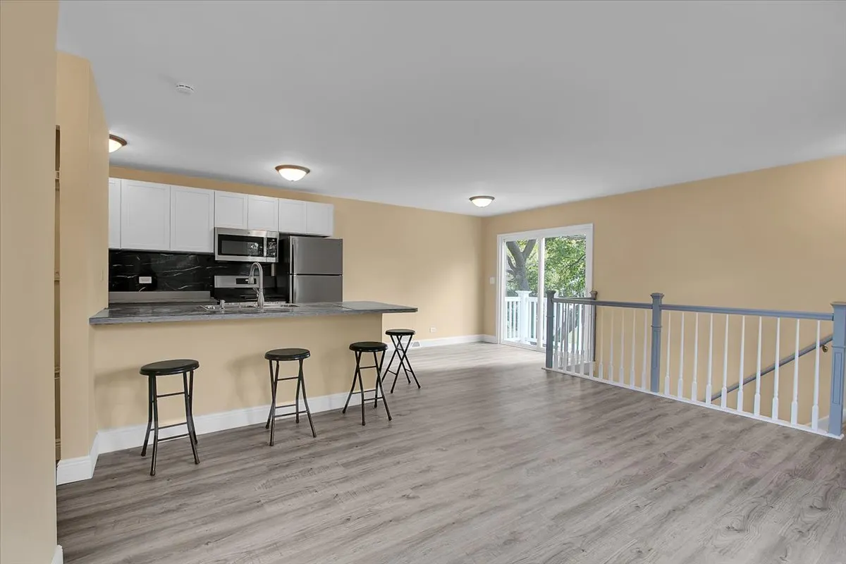 488 Darlene Lane D IL