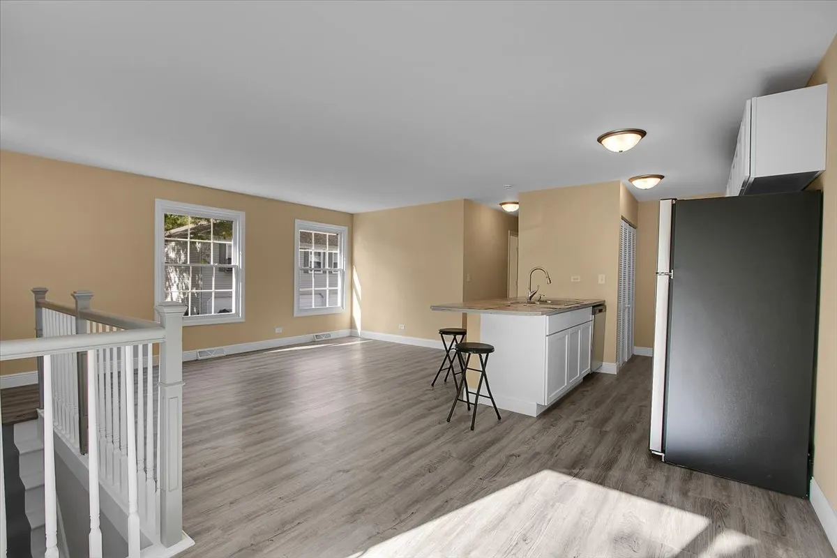 488 Darlene Lane D IL