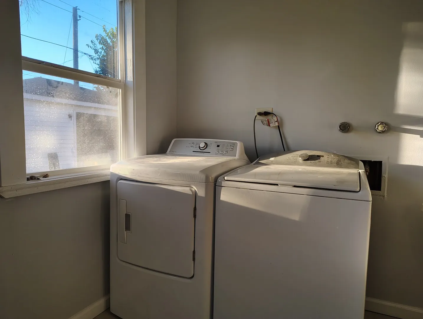 434 Kenyon Avenue IL