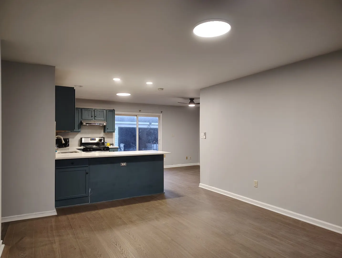 434 Kenyon Avenue IL