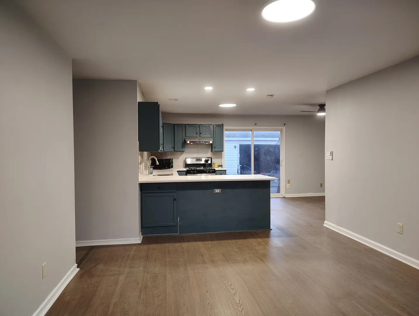 434 Kenyon Avenue IL