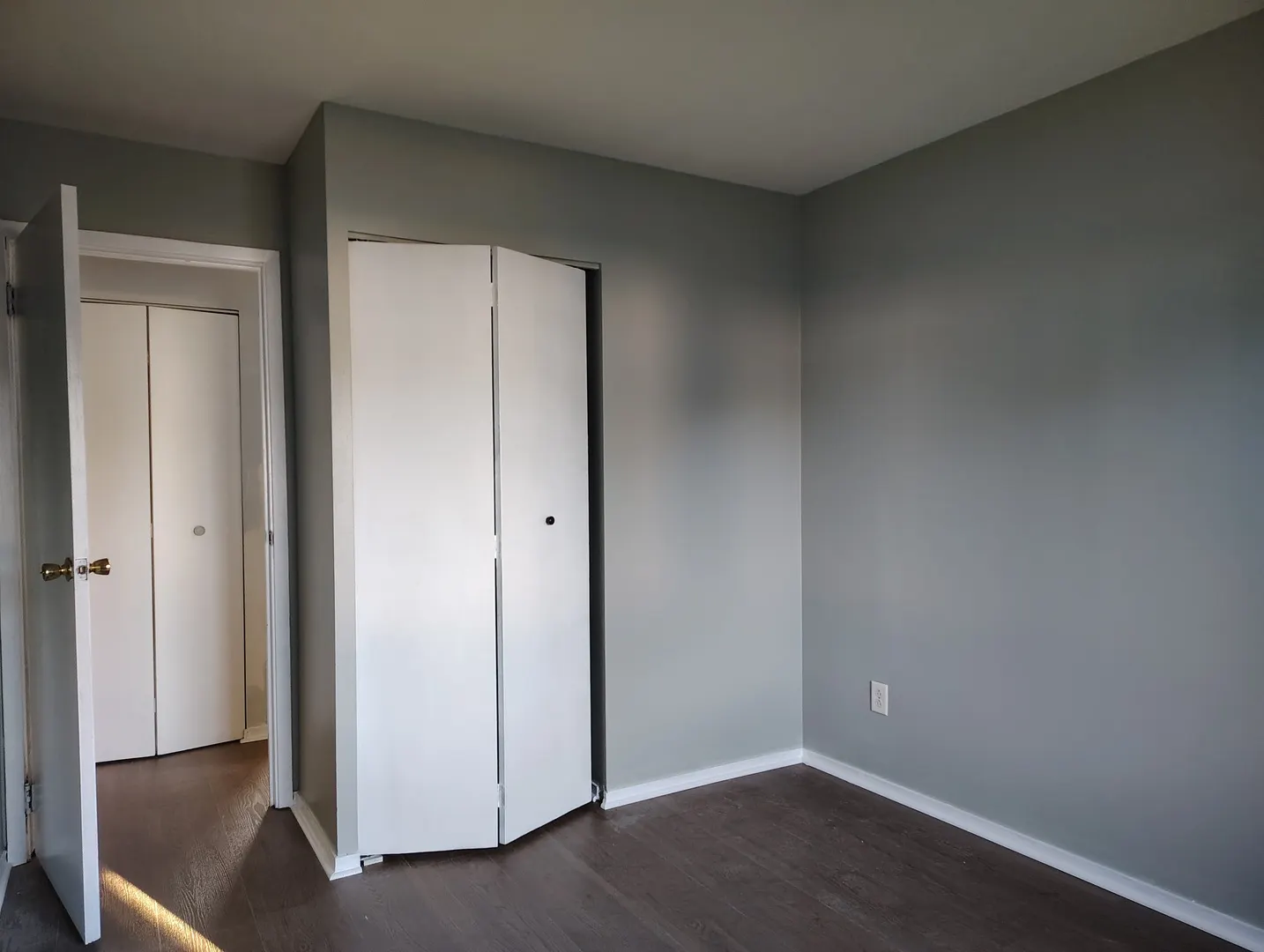 434 Kenyon Avenue IL