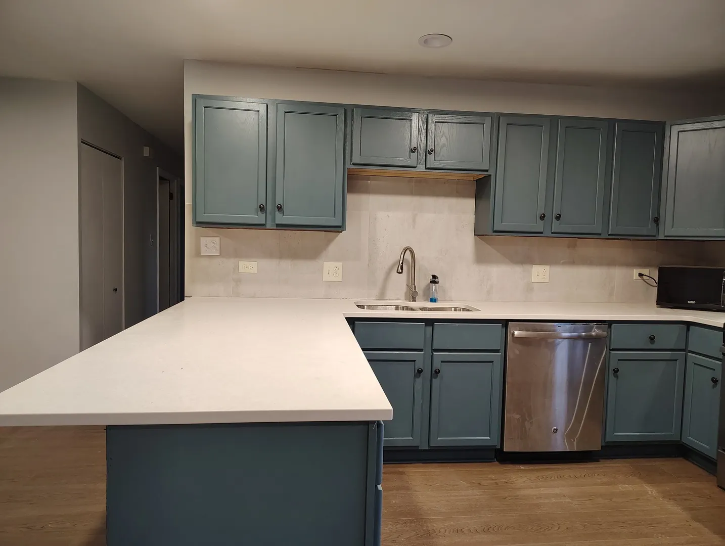 434 Kenyon Avenue IL