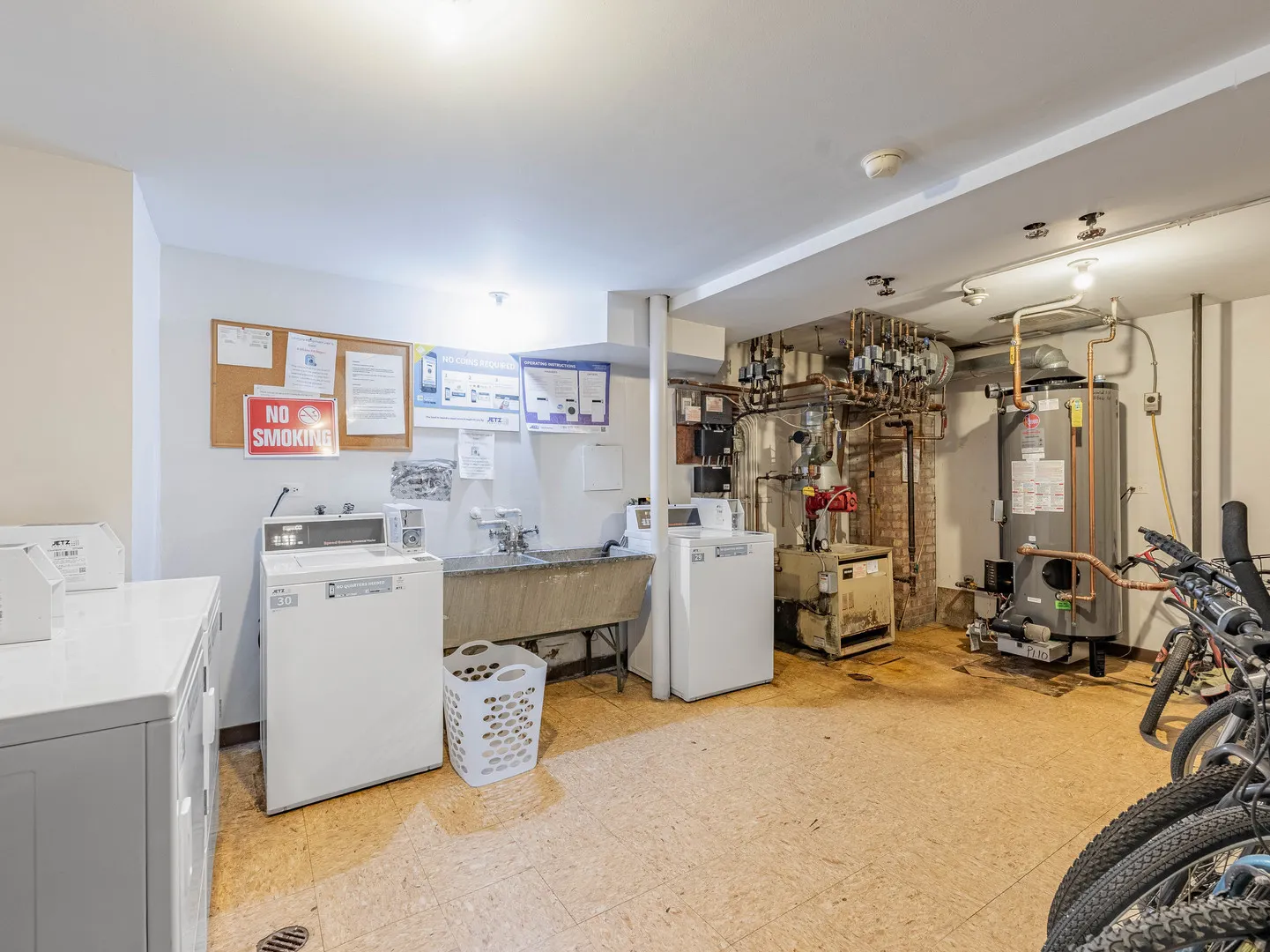 7434 W 111th Street 812 IL