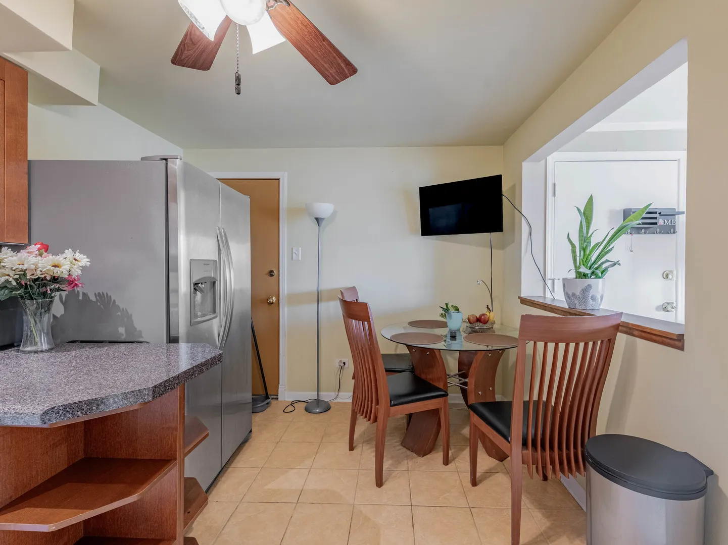 7434 W 111th Street 812 IL