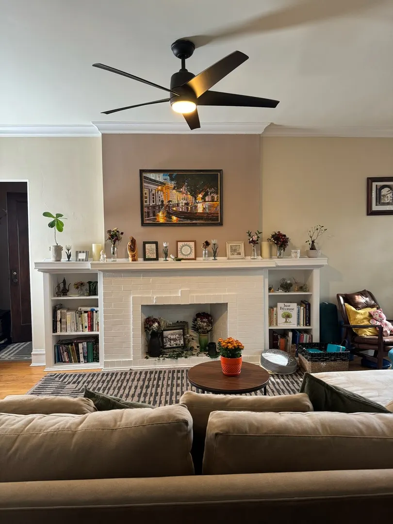 1042 Washington Boulevard 3W IL