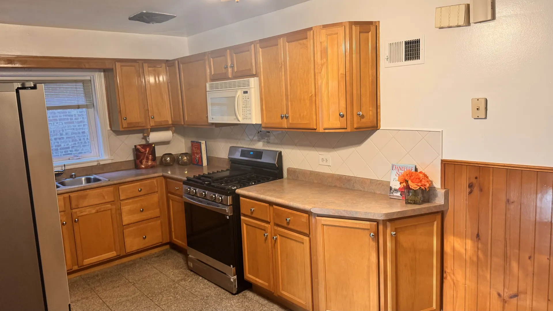 5501 N California Avenue 1N IL